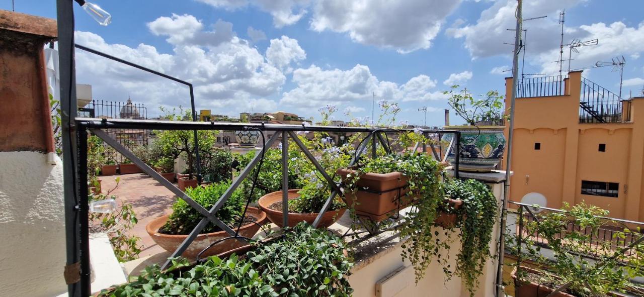 Апартаменты Raffaello Terrace - Near Piazza Navona Рим Экстерьер фото